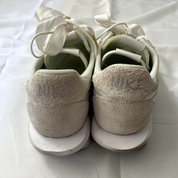 Mens Nike LDWaffle x Sacai White Nylon Size 11 - Picture 9 of 11